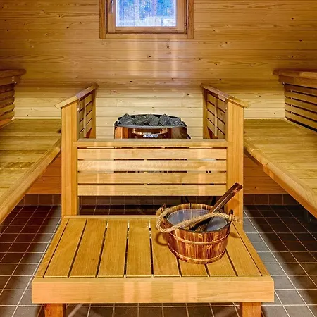 Villa Onni Village *